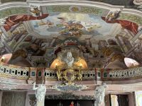 Deckengestaltung in der Aula