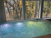 Whirlpool im Wellnesbereich