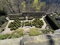 Blick vom Schloss in den Park