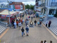 Blick in die Fußgängerzone von Mielno