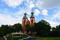 008 Dom Mariä Himmelfahrt und St. Adalbert in Gniezno (Gnesen)