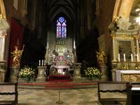 Der Hauptaltar im Dom