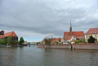 Dominsel von der Oder aus