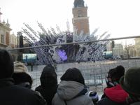 Aufbau der großen Bühne für die Silvesterfeier auf dem Rynek