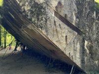 Betonplatte der Ruine des Führerbunkers
