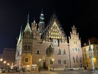 ein Wahrzeichen Breslaus, das Alte Rathaus