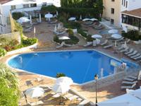 Blick auf den Pool in Lagos