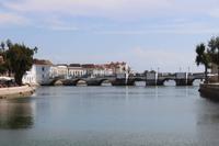Blick auf die Brücke in Tavira
