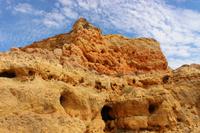 Blick auf die Felsen in Carvoeiro