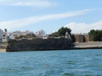 Blick auf die alte Stadtmauer in Lagos