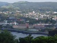 Aussicht vom Monte Brasil auf Angra do Heroismo - unser Hotel
