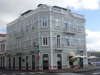 Rundgang durch Horta - Cafe National