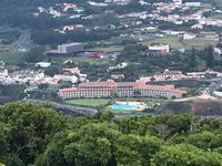Blick auf unser Hotel in Angra