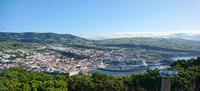 Blick auf Angra do Heroismo