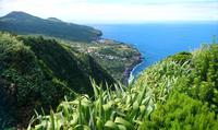 Blick über die Insel Faial