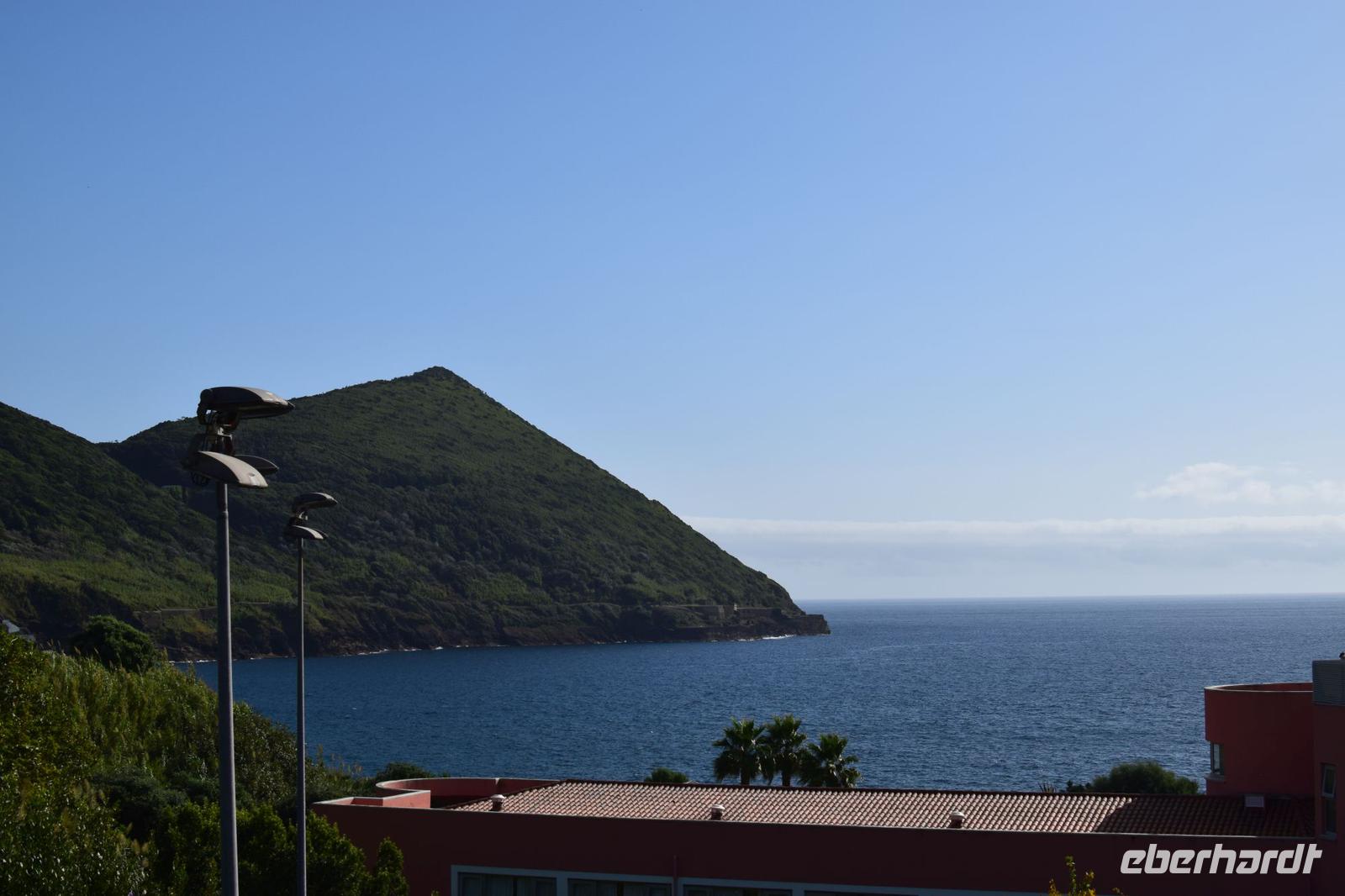 Blick auf den Monte Brasil auf Tercira