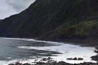 Die Landschaft erinnert an so mansche Szene aus Jurrasic Park