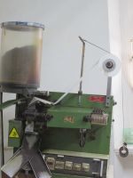 Teeplantage Gorreana: Befüllung der Teebeutel