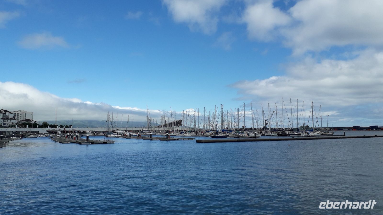 Der Hafen von Ponta Delgada