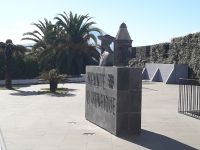 Faial - Vor der Festung in Horta