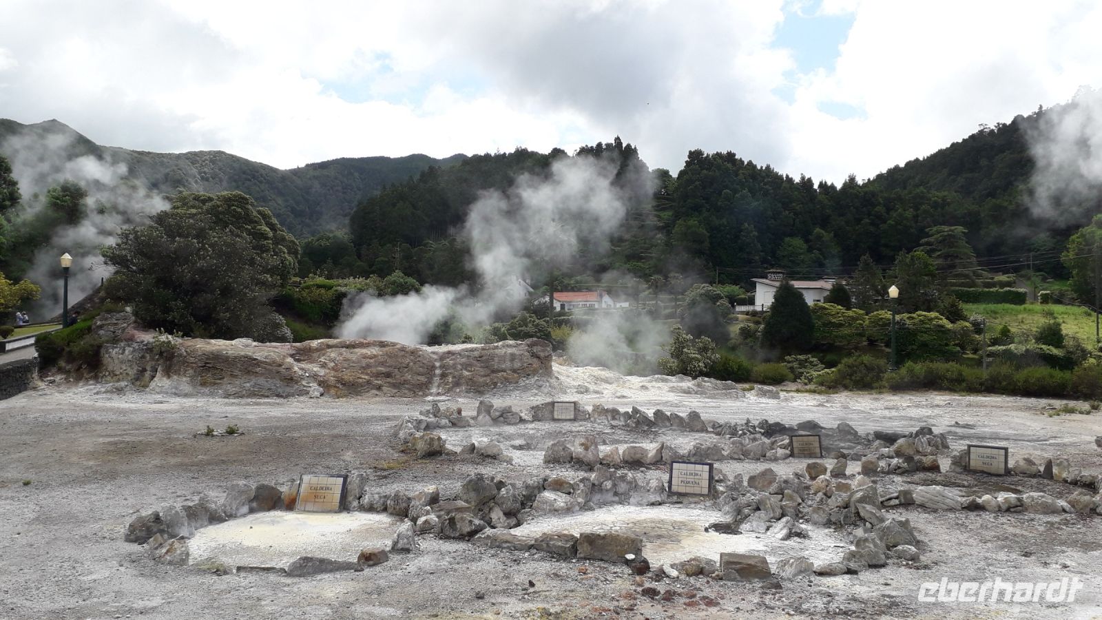 Die dampfende Gegend um den Lagoa das Furnas