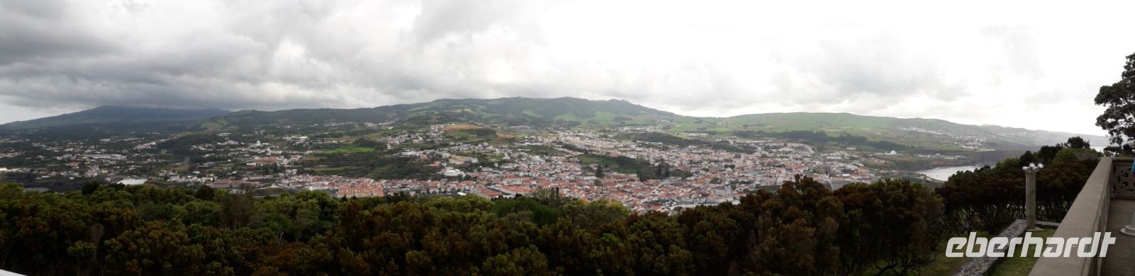 Der Blick vom Monte Basil