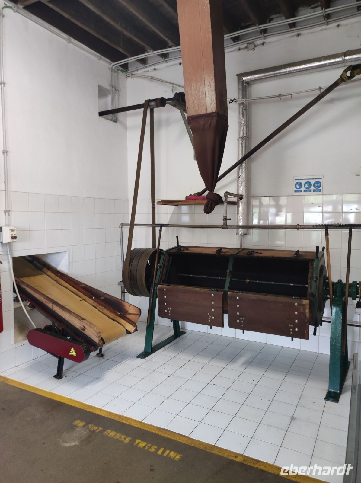 In den Verarbeitungsräumen der Teeplantage auf Sao Miguel, Portugal