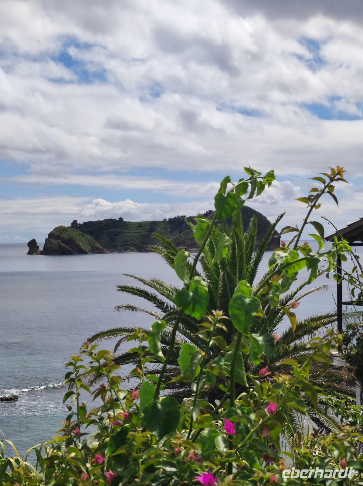 Blick auf eine vorgelagerte Insel
