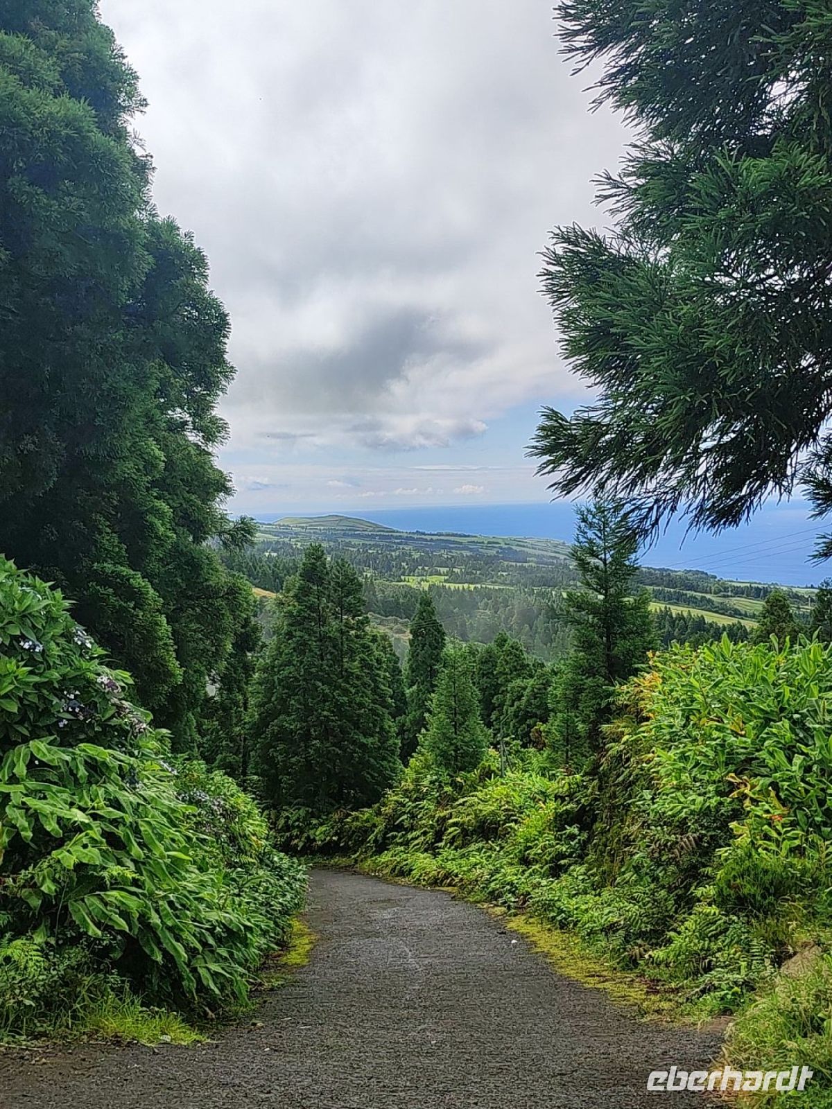 Blick auf die Südküste der Insel Sao Miguel, Portugal