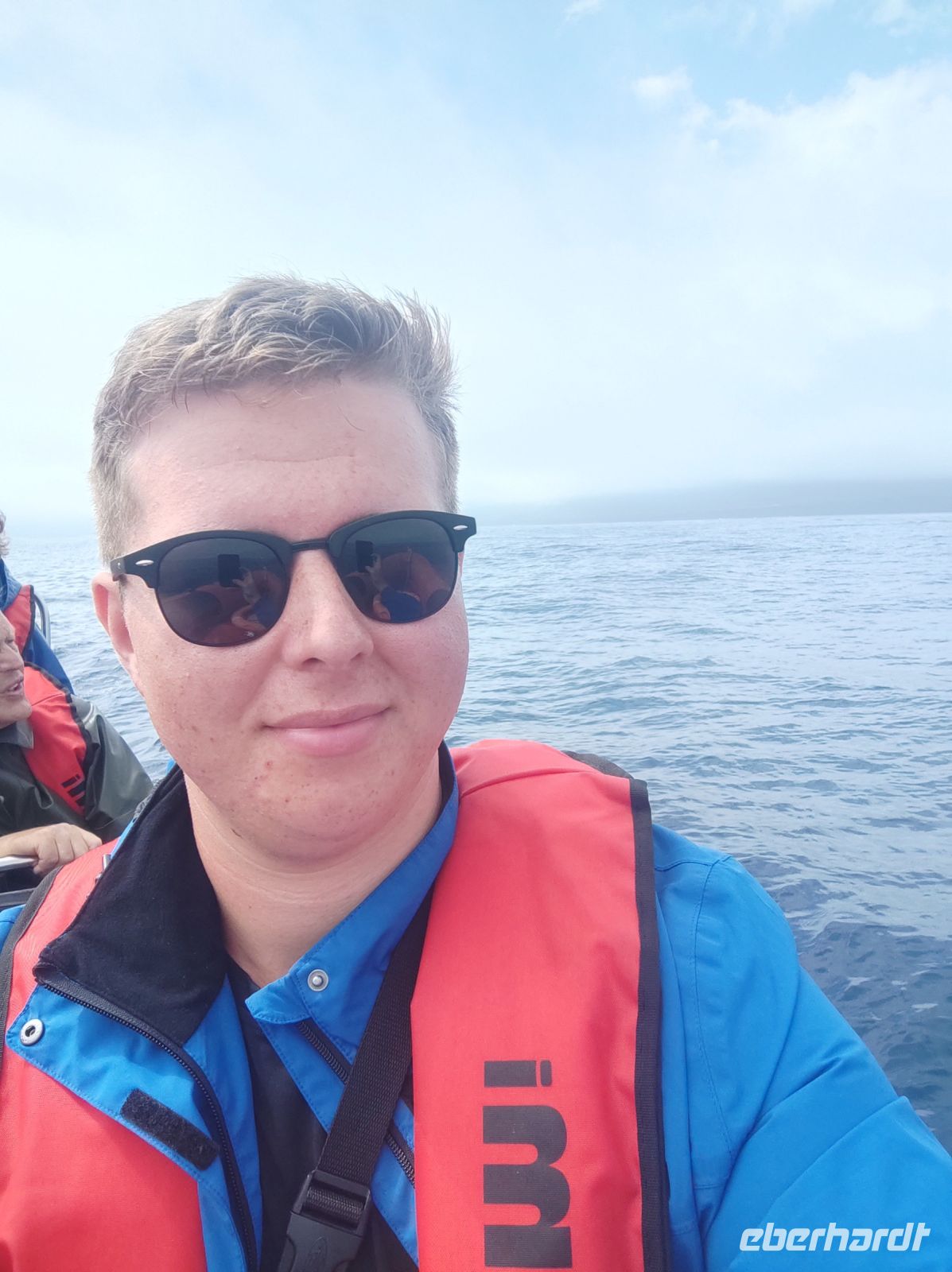 Reisebegleitung Sten (Ich) auf dem Schlauchboot im Altantischem Ozean