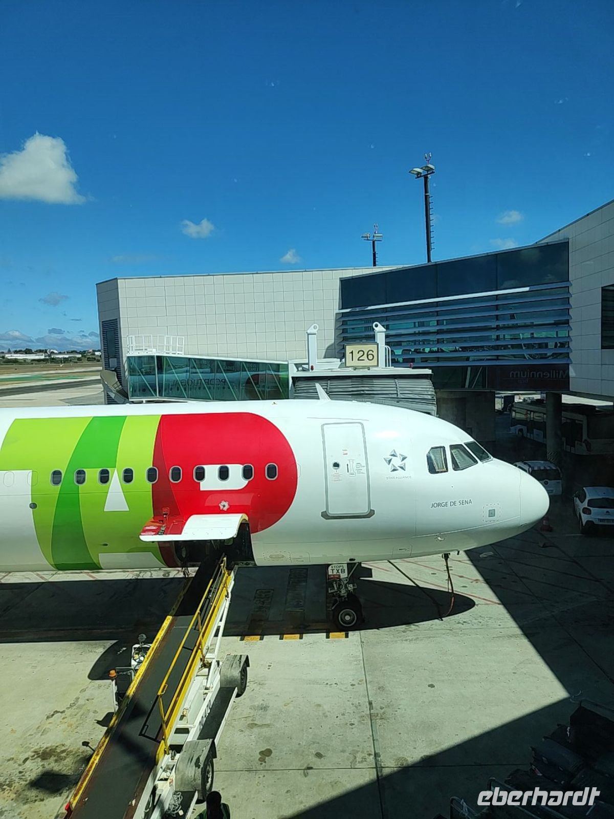 Rückflug, Zwischenstopp in Lissabon