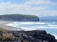 Baden in den reißenden Fluten