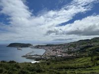 Ganztägige Inselrundfahrt auf Faial: Blick auf Horta
