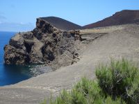 ...mit Vulkanasche überdeckt...