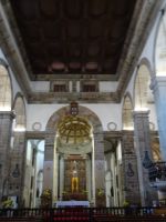 ... Inneres der Kathedrale...