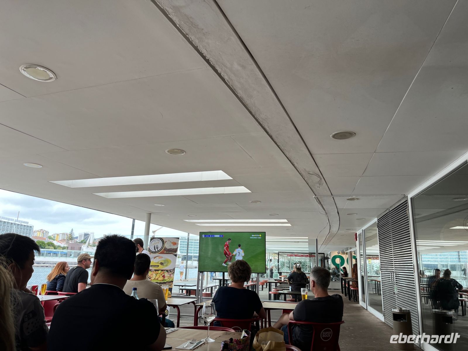 Live Übertragung Fußball-EM Deutschland-Dänemark, Ponta Delgada, São Miguel, Azoren, Portugal