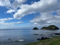 Blick auf Ilhéu de Vila vom Parque de Lazer Poço Largo, São Miguel, Azoren, Portugal