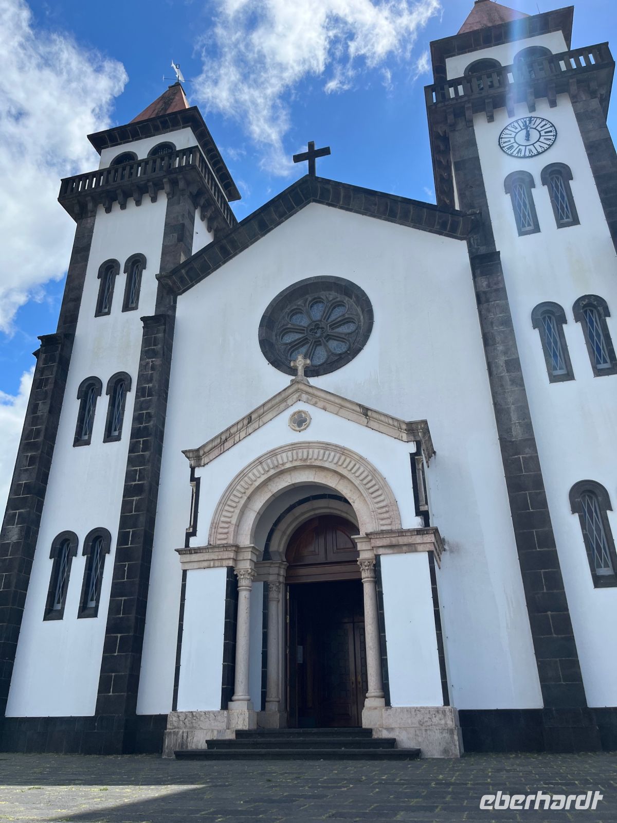 Kirche Igreja de Nossa Senhora da Alegria, Furnas, São Miguel, Azoren, Portugal