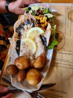 Abendessen in Peter Cafe Sport