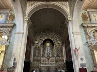 im Inneren der Kirche