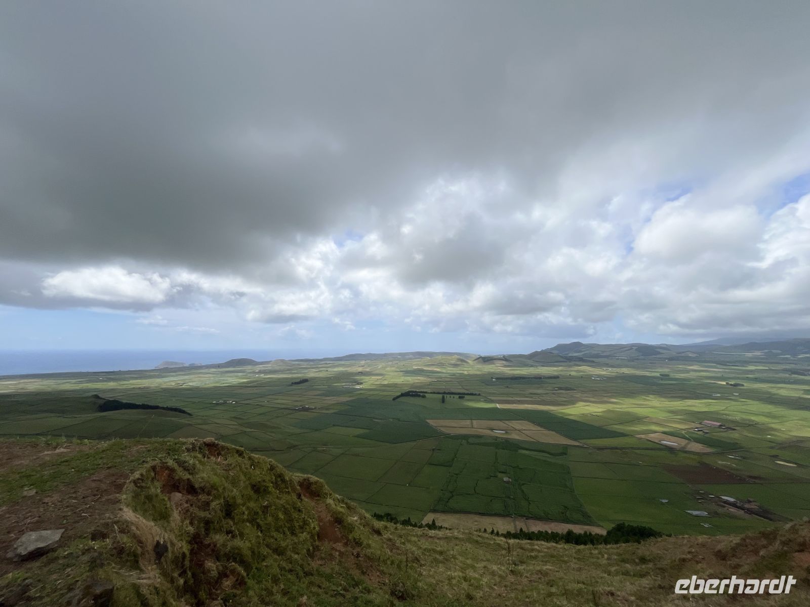 Blick auf die Felder von Terceira