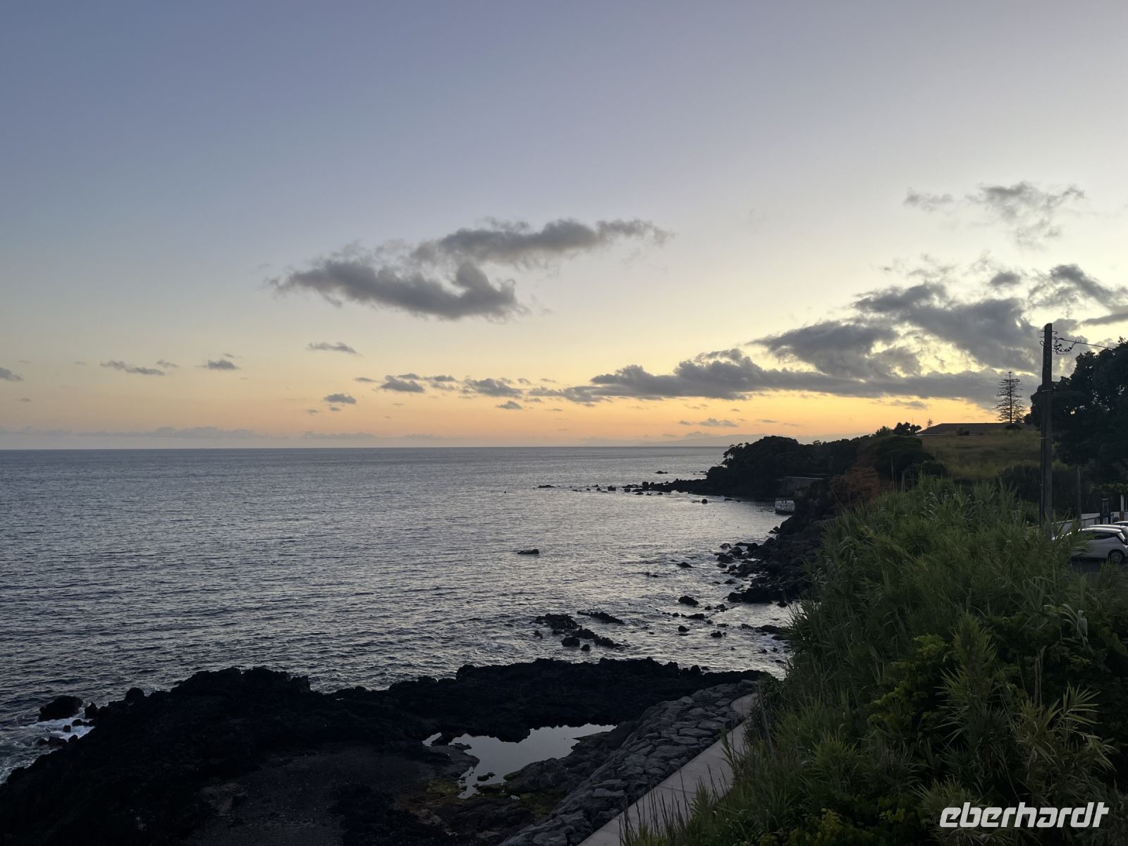 Sonnenuntergang am Hotel