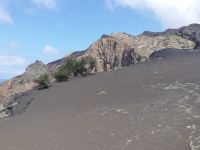 Vulkan Capelinhos - Aufstieg - Vulkansand - Faial, Azoren
