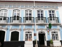 Die Fassaden der Häuser in der Stadt - Angra de Heroismo, Terceira, Azoren