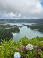 die Farben des blauen und grünen Sees sind heute kaum auszumachen