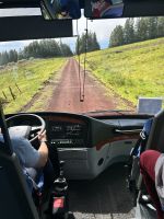 unterwegs mit dem Bus durch die Natur