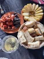 Wein-Verkostung und vieles mehr - uns geht es gut!