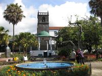 In der Stadtmitte von Vila Franca do Campo