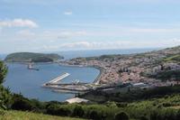 Faial: Blick auf Horta
