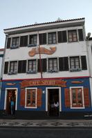 Faial: Abendessen im Peter Café Sport